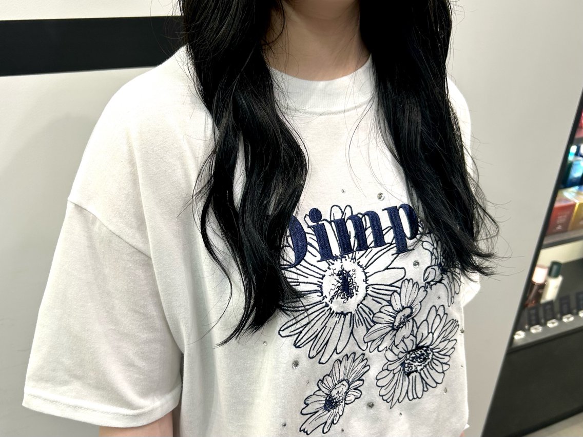 ロング ヘアカラー 大野 優来のヘアスタイル