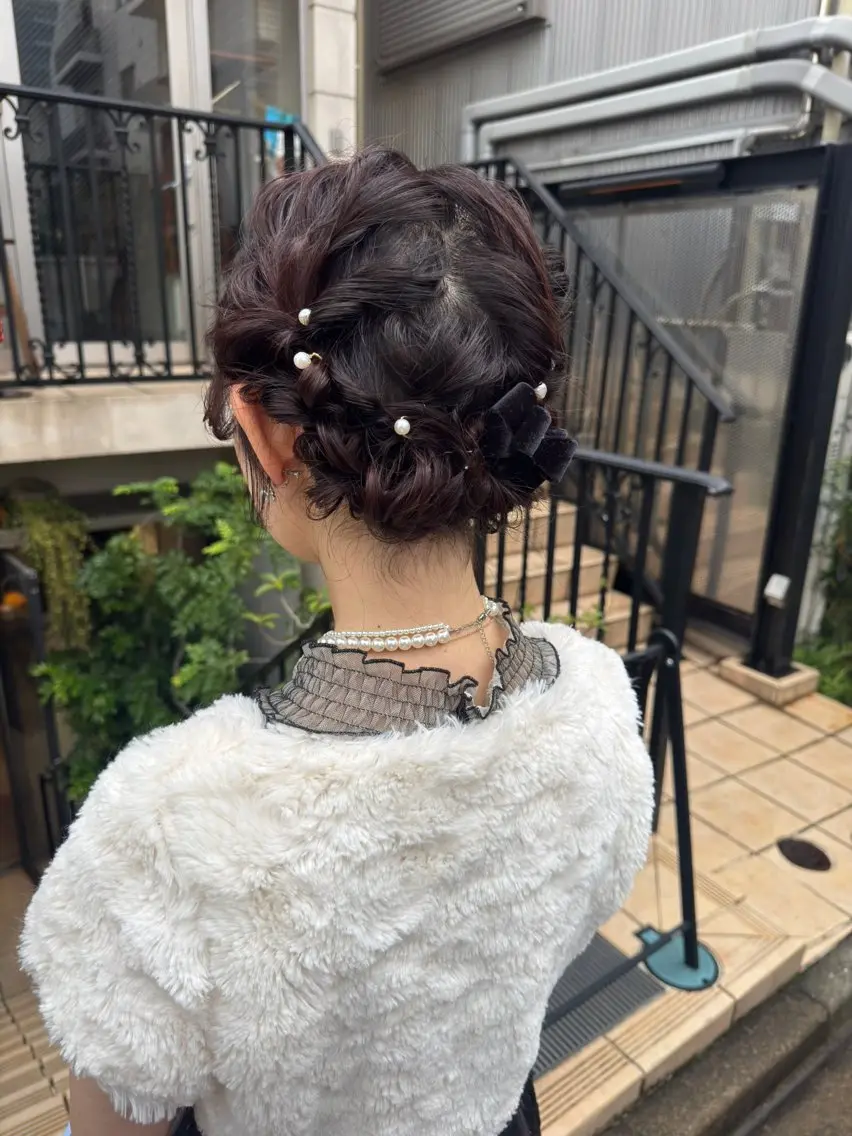 ヘアアレンジ 結婚式・ブライダル ヘアセット お呼ばれヘア✨️ Akari🧸🤍のヘアスタイル