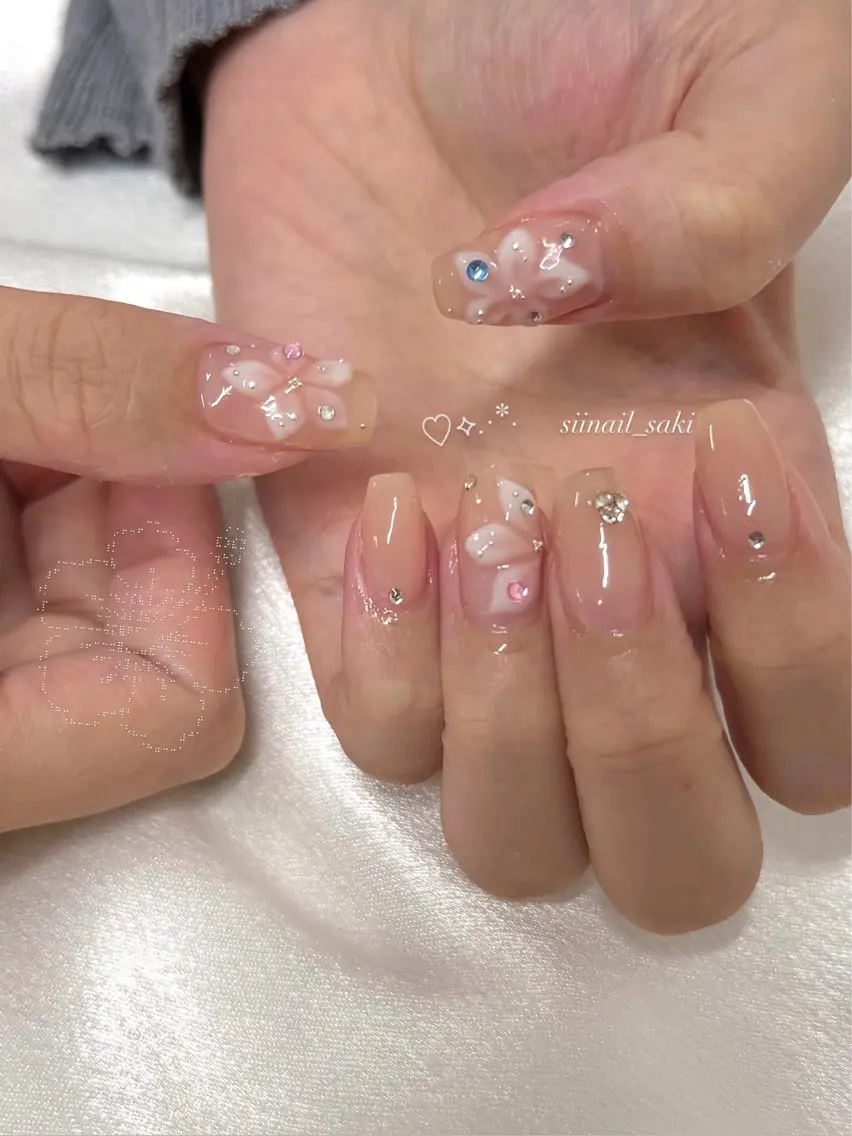 ネイル Sii nail 🤍SAKIのネイルデザイン