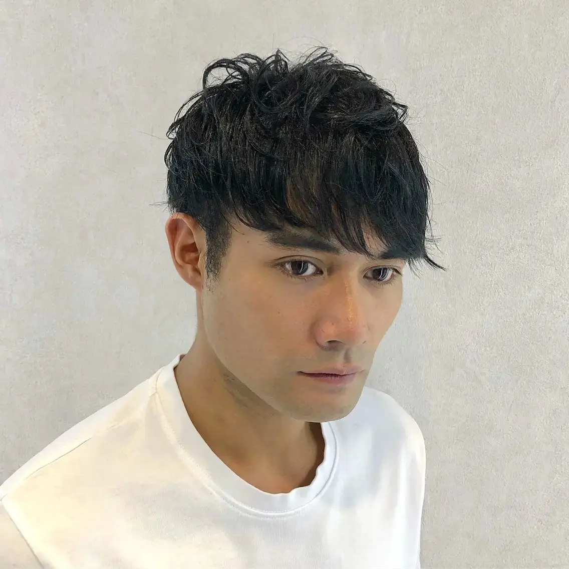 ショート メンズ パーマ 🥀ケアブリーチ🥀 一ノ瀬🥀のヘアスタイル