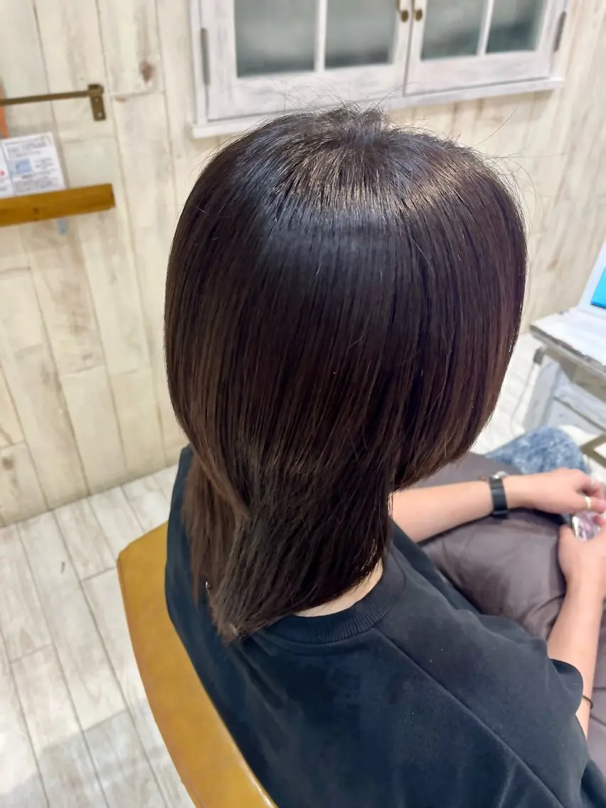 ミディアム ミディアムパーマ 髪質改善 トリートメント 杉浦 悠月のヘアスタイル
