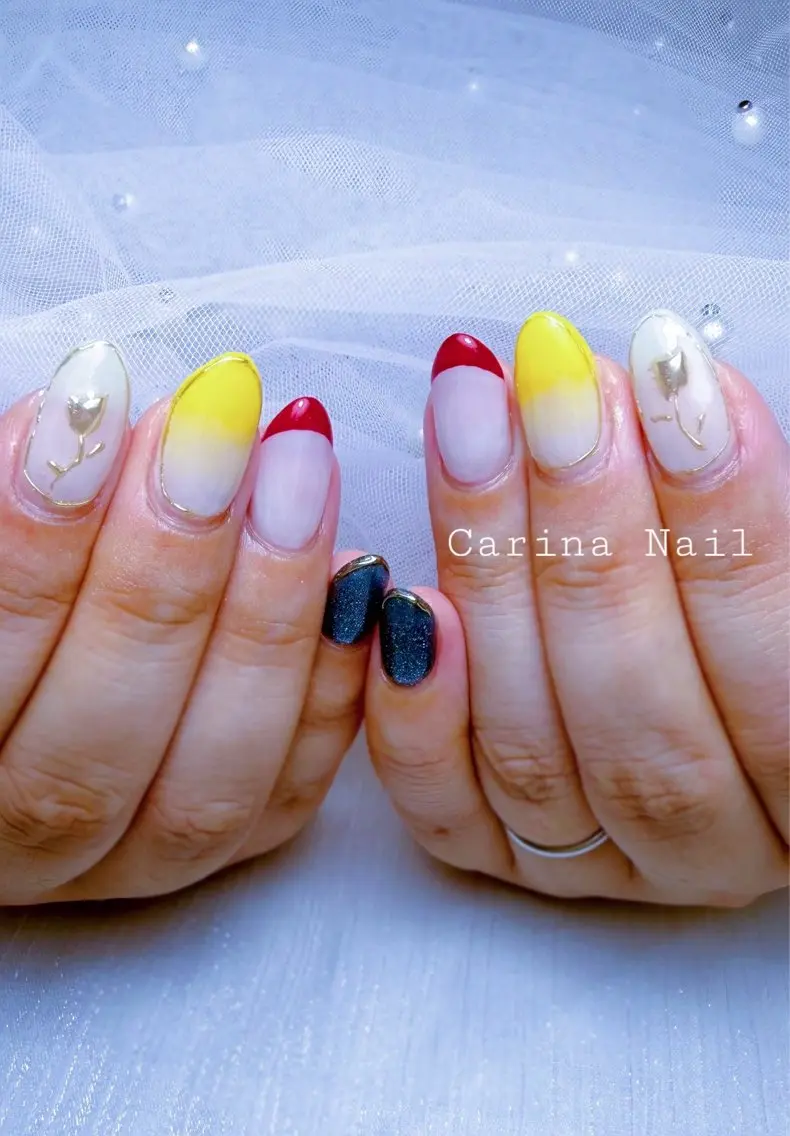 ネイル アートネイル フラワーネイル 夏ネイル Carina Nailのネイルデザイン