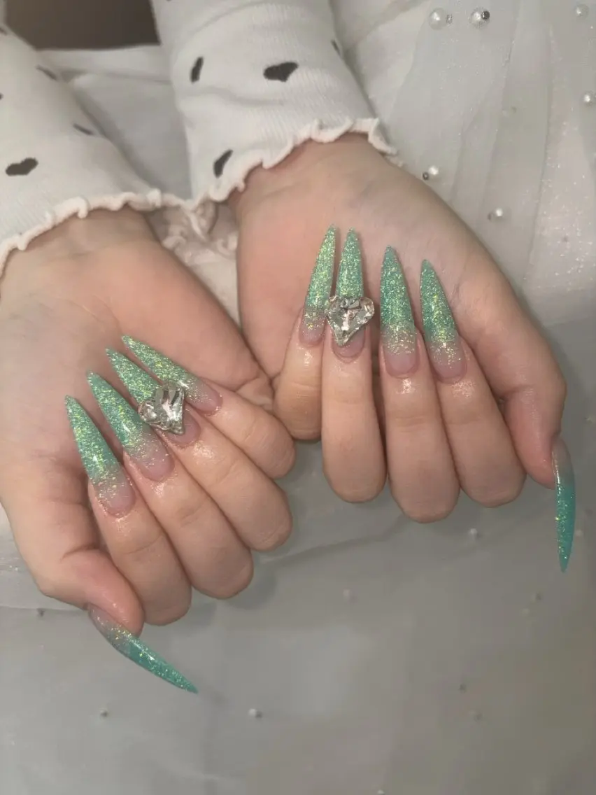 ネイル ハンドネイル Mermaid Nail♡Akariのネイルデザイン