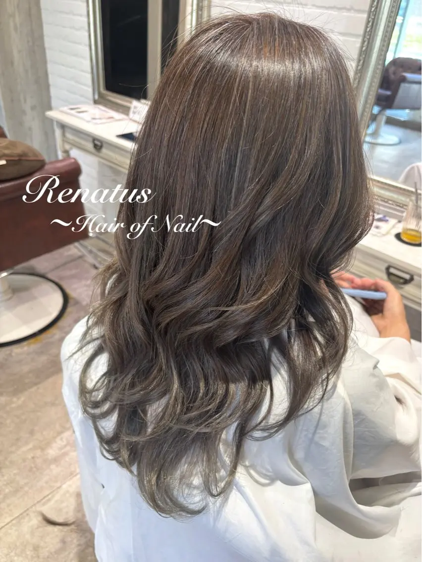 ロング カラー バレイヤージュ レイヤーカット カット ヘアカラー トリートメント Renatus店長 金子裕美のヘアスタイル