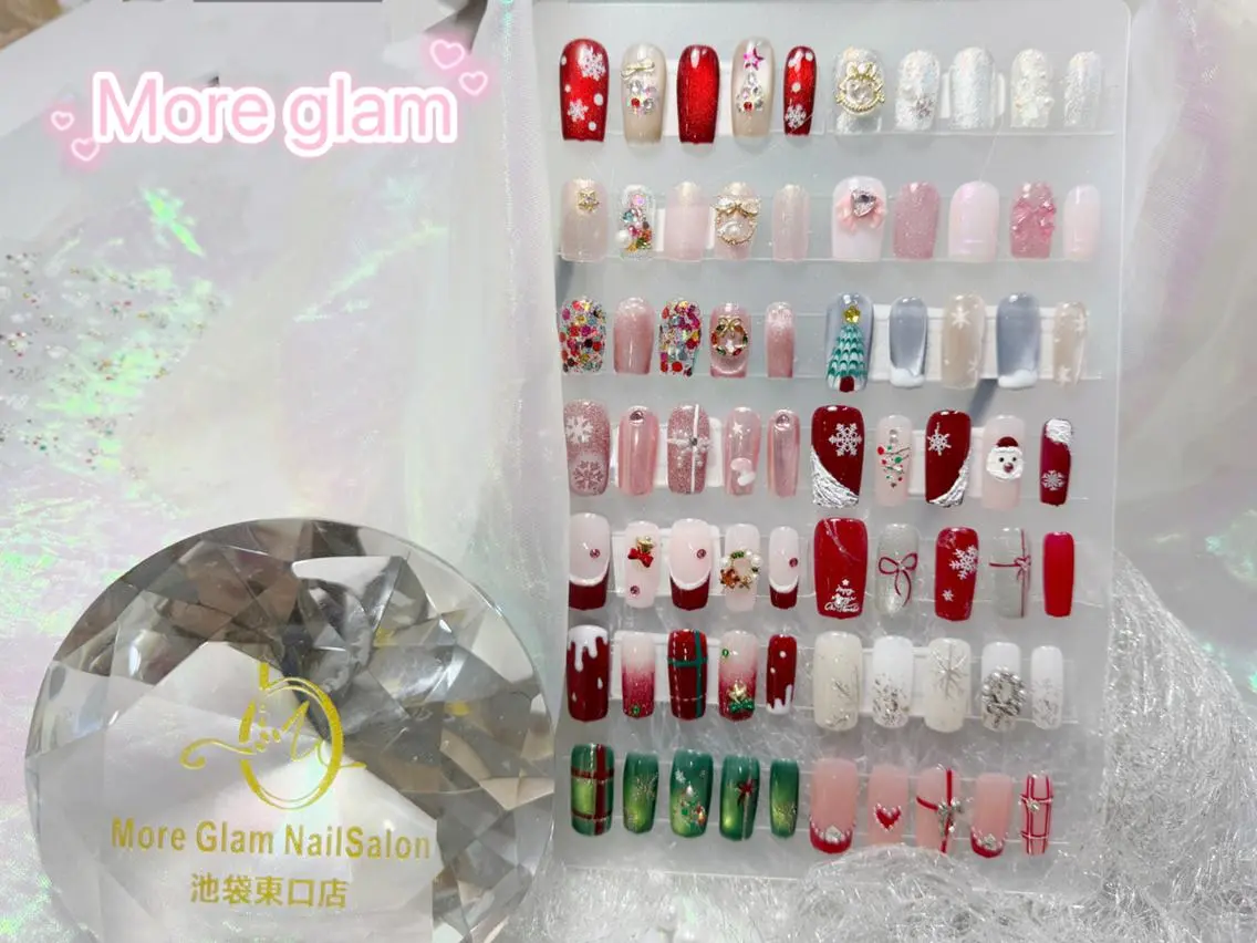 ネイル MoreGlam ネイルのネイルデザイン