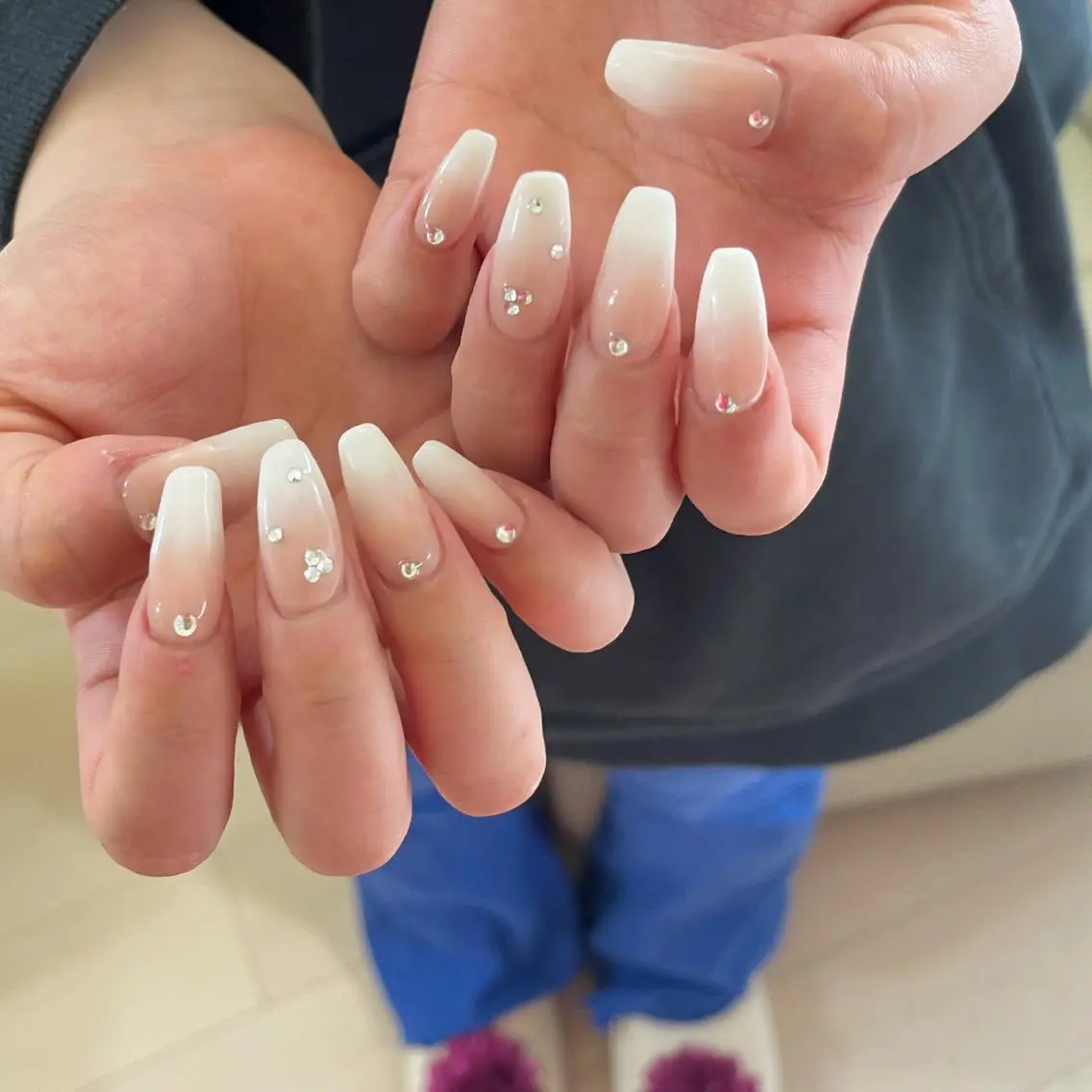 ネイル アートネイル フットネイル ジェルネイル キラキラネイル 韓国ネイル Y nail なんば堀江店のネイルデザイン