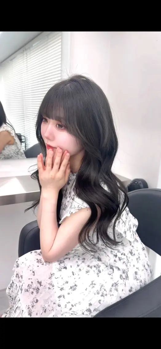 ロング カラー ヘアアレンジ カット ヘアカラー トリートメント 大人っぽ中韓レディ ヘア🤍MAOのヘアスタイル