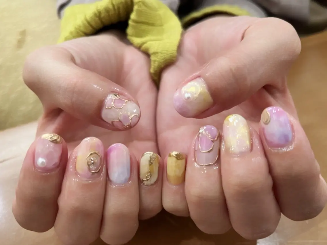 ネイル 持ち込み ハンドネイル 中川 愛理のネイルデザイン
