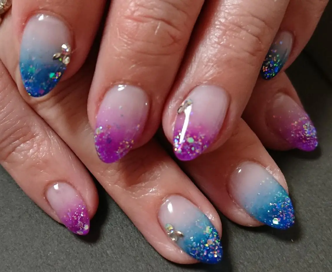 ネイル クリアネイル グラデーション ラメ(グリッター) Lilith Nailのネイルデザイン