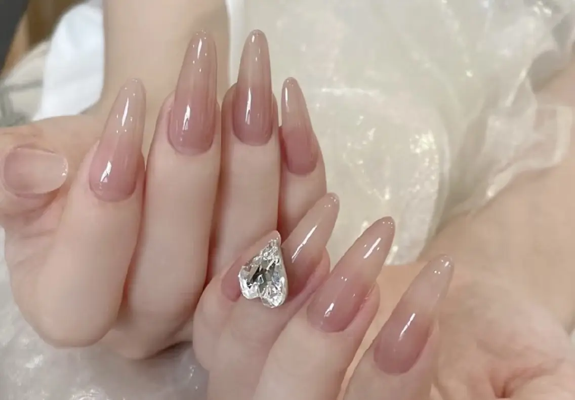 【HAND】チップ長さ出し★ワンカラーorラメグラ¥8290の写真