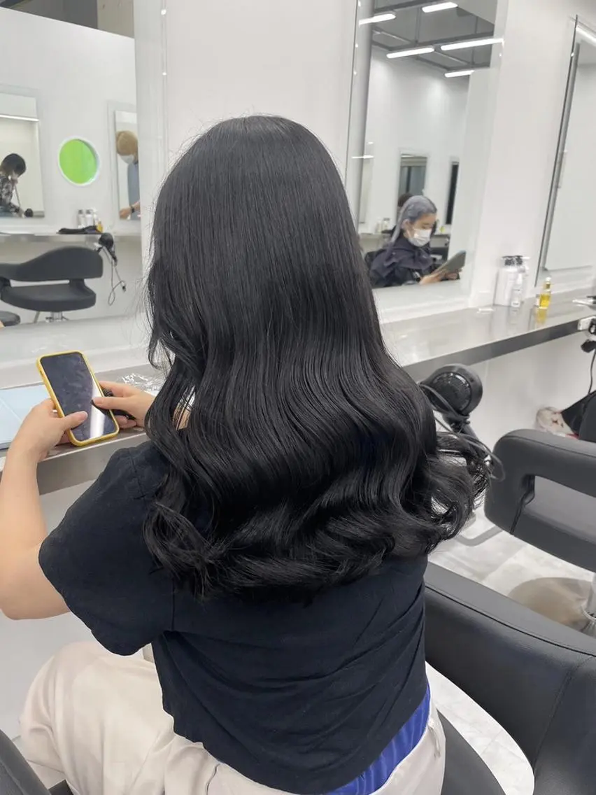 【🖤就活・実習を控えてる方へ🖤】落とせる黒染めで染める黒髪ワンカラー+炭酸Spa+オリジナルTr𓂃🫧‪の写真