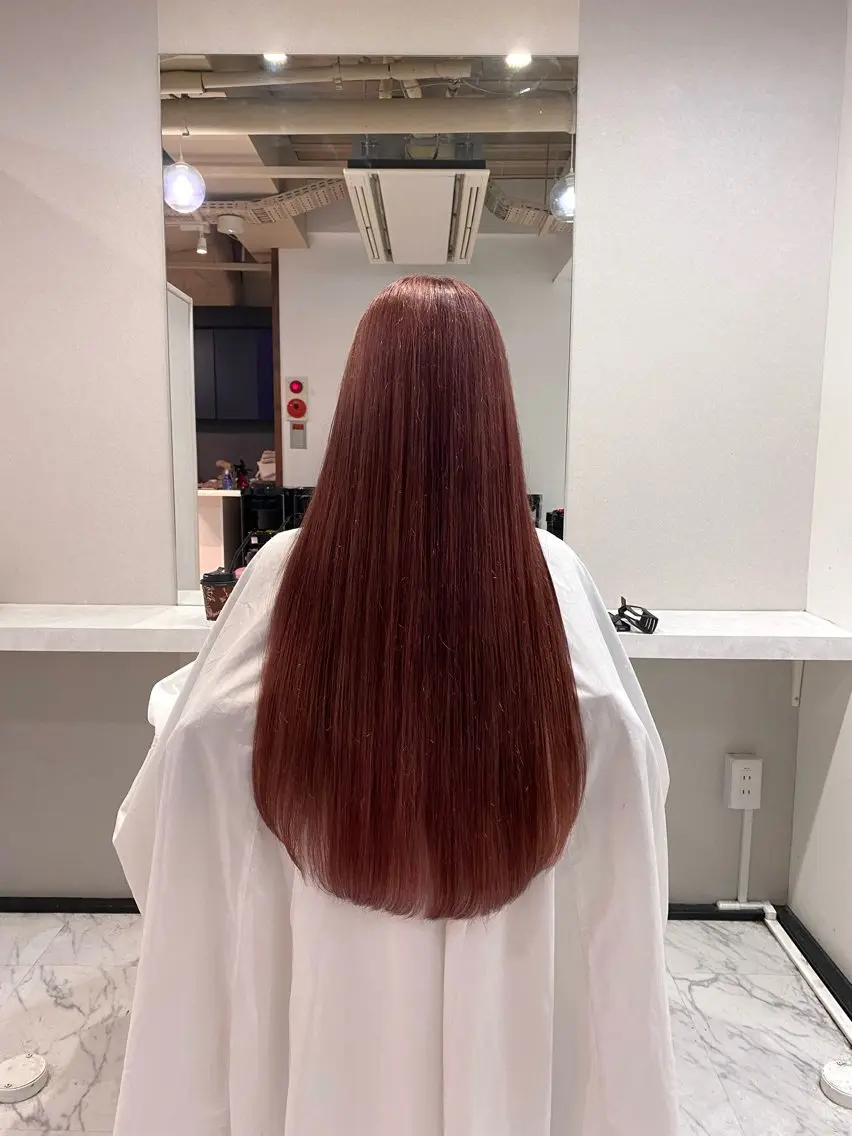 ロング カラー ベージュカラー ブリーチ ピンクカラー ピンクベージュ ハナダ メイのヘアスタイル