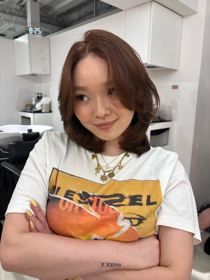 ミディアム ヘアカラー YOLO 渋谷 nanamiのヘアスタイル