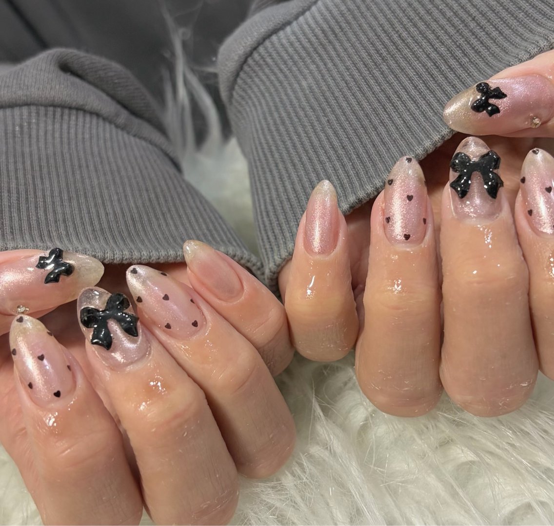 ネイル ハンドネイル フットネイル LAVISH sakiのネイルデザイン