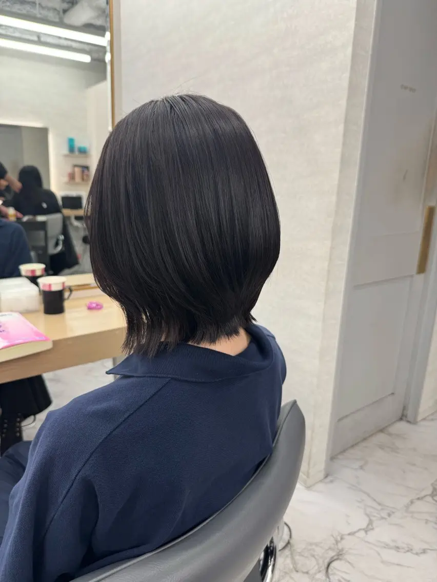 ショート ボブ くびれヘア 外ハネヘア トリートメント sakai toshinoriのヘアスタイル
