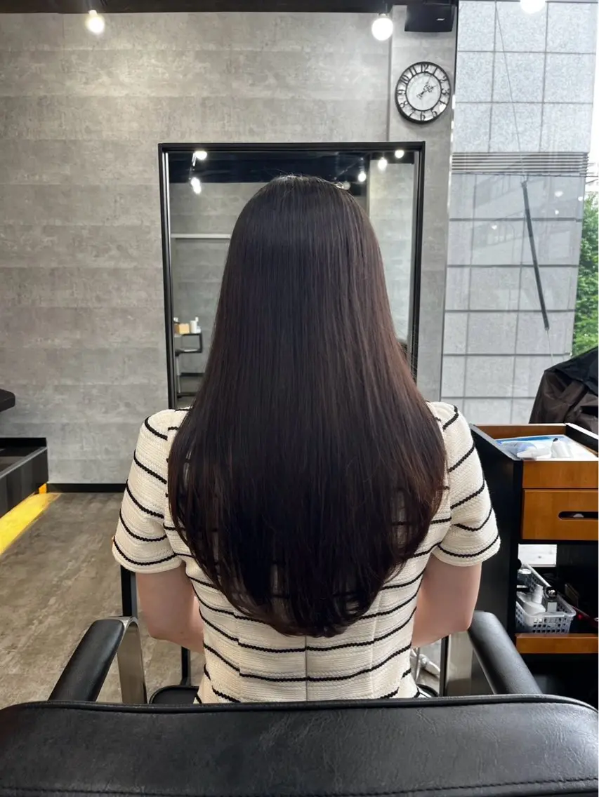 ロング 🫧レディースカット 🫧今だけ無料　岩立のヘアスタイル