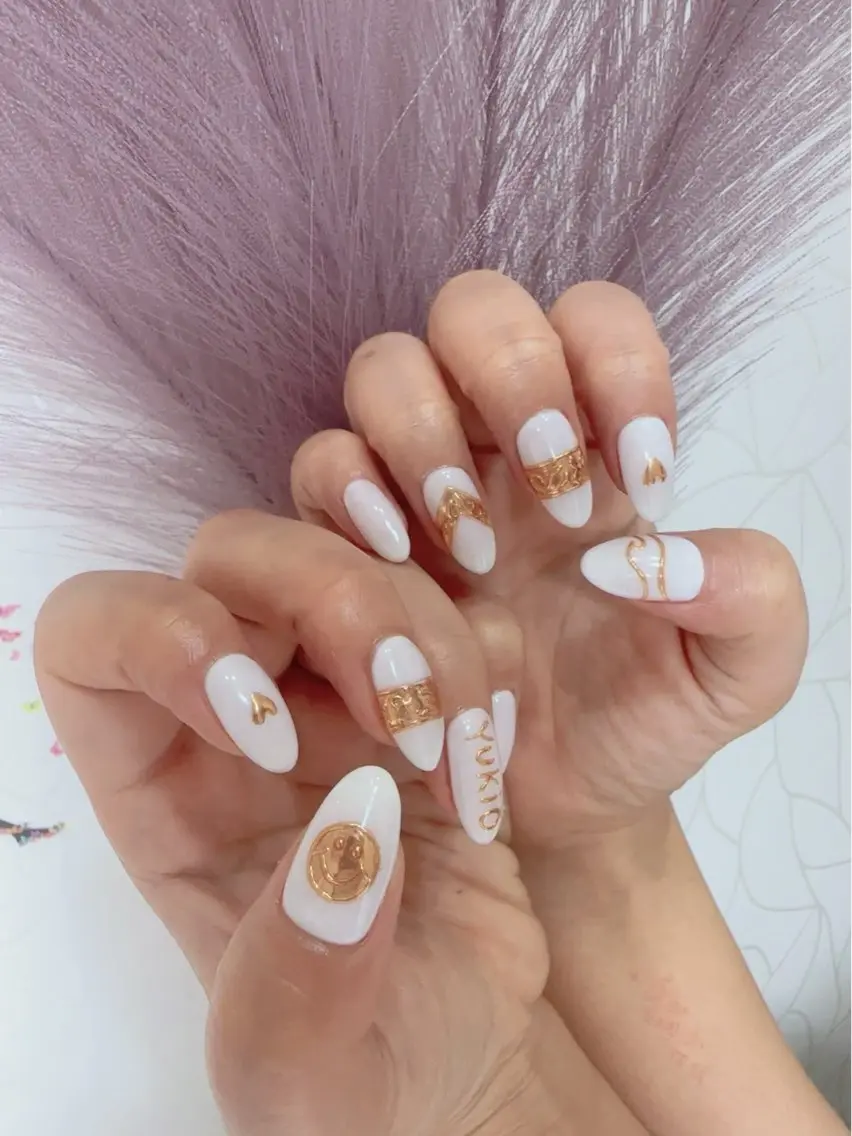 ネイル アートネイル ミラーネイル 持ち込み nyasu nailのネイルデザイン
