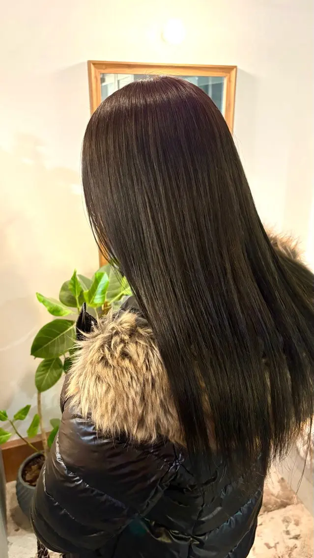 ロング カラー ブラウンカラー オリーブブラウン ヘアカラー トリートメント 田中 美海のヘアスタイル