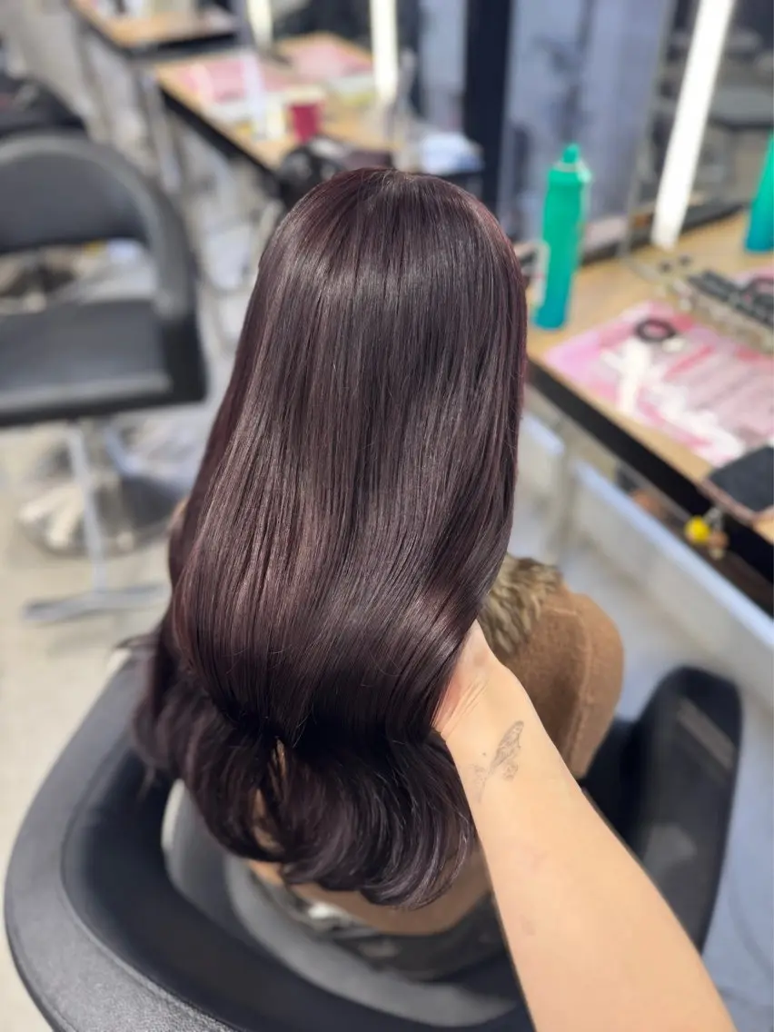 ロング カラー ヘアアレンジ ヘアカラー トリートメント ヘッドスパ ヘアセット 🤍淡色ピンク&ラベ ンダーYUKI🤍のヘアスタイル