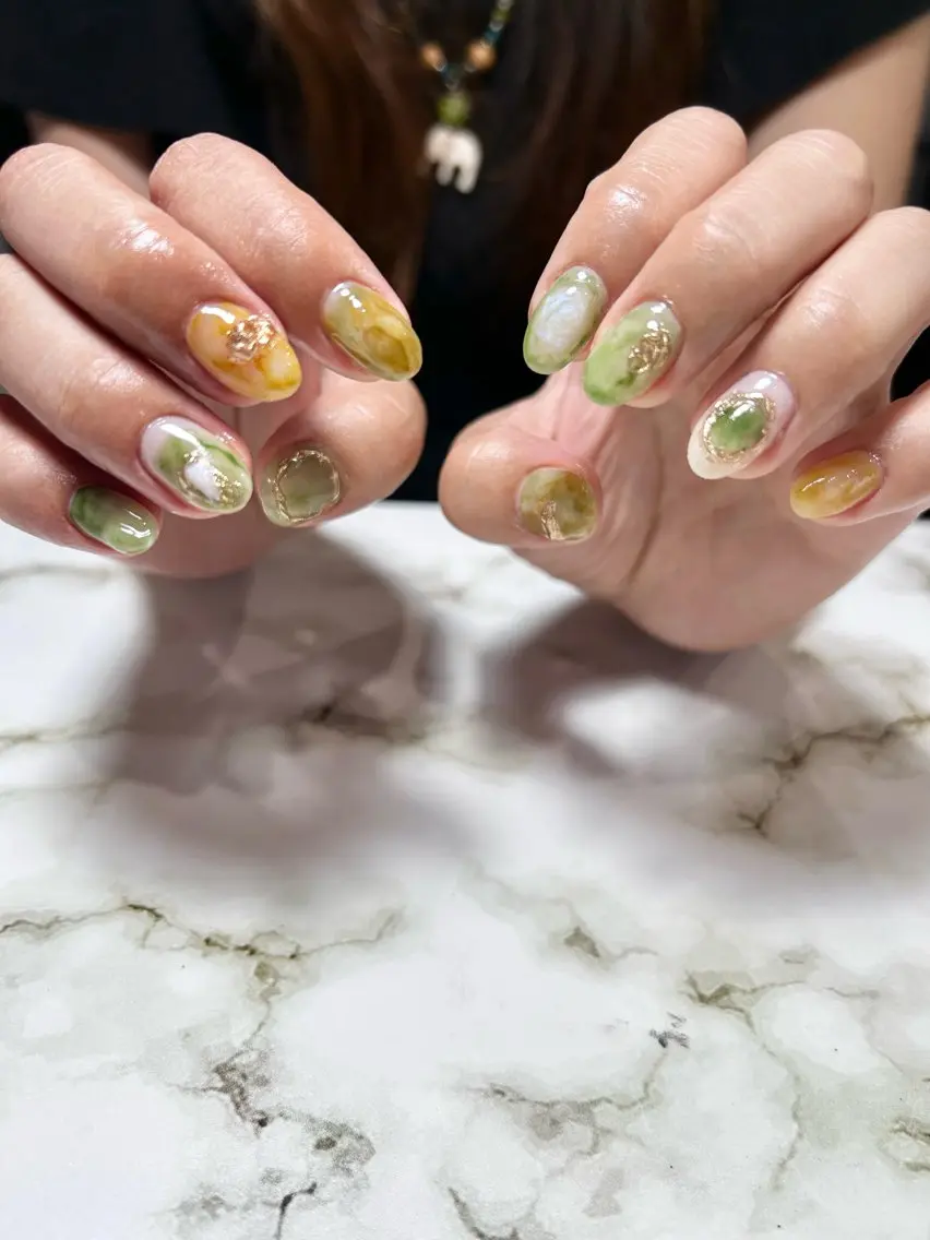 ネイル ハンドネイル フットネイル TESORO nailのネイルデザイン