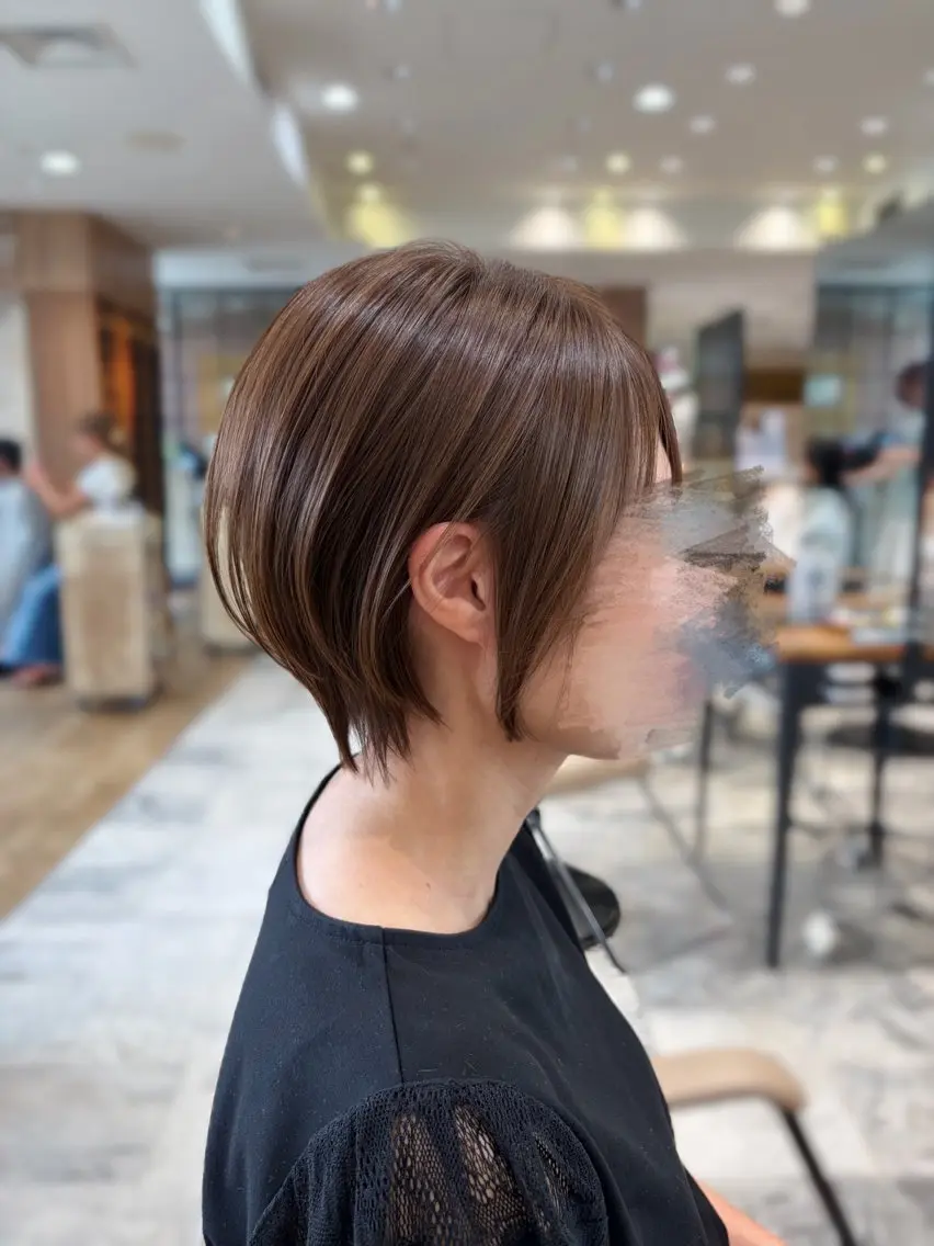 ショート カラー カット ヘアカラー トリートメント レイヤーカット/艶 カラー/直井優花のヘアスタイル