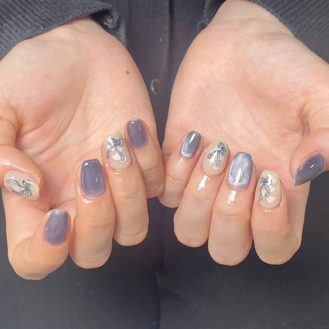ネイル チークネイル フレンチネイル ジェルネイル ガラスフレンチ キラキラネイル ハンドネイル UM Nail Salonのネイルデザイン