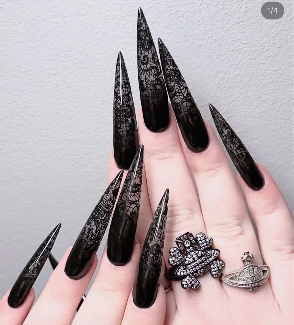 ネイル オーロラネイル フレンチネイル ジェルネイル ハロウィン キラキラネイル H.baby Nail Salonのネイルデザイン