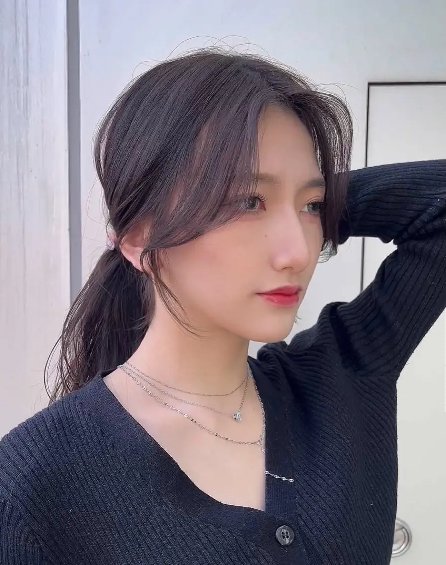 セミロング カラー カット ヘアカラー トリートメント 🌫️大人韓国ヘア 🌫️naoyaのヘアスタイル