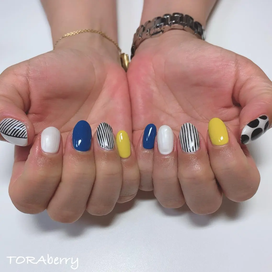 ネイル ハンドネイル ネイリスト なつみのネイルデザイン