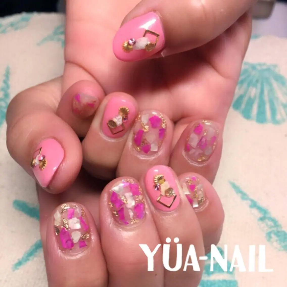 ネイル YÜA NAILのネイルデザイン