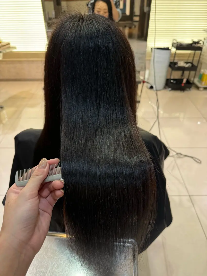 ロング ヘアカラー トリートメント 透明感カラー& メンズアイブロウ専門のヘアスタイル