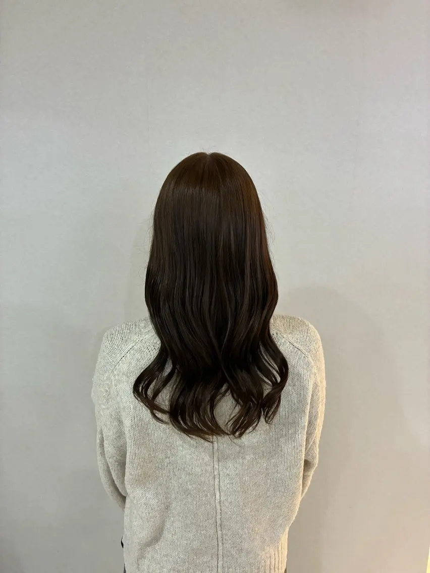 セミロング カラー ブラウンカラー 透明感カラー ハナダ メイのヘアスタイル