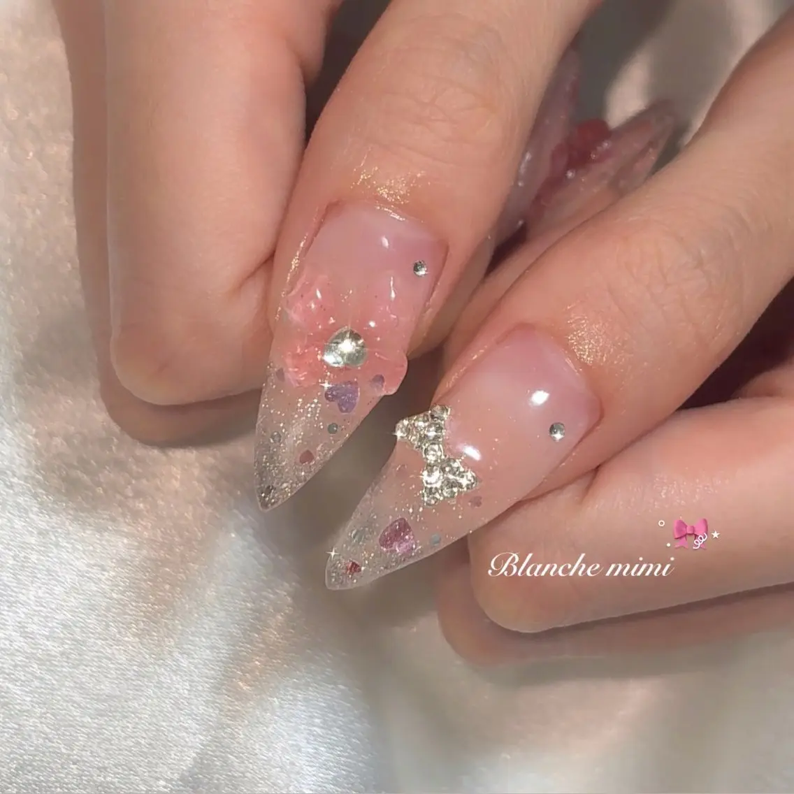 ネイル ハンドネイル Blanche mimi.u_aのネイルデザイン