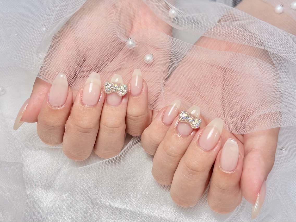 ネイル フットネイル フレンチネイル ジェルネイル ラメ(グリッター) マグネットネイル ハンドネイル ハンドケア ♡Bivi♡自爪に 優しいネイルサロンのネイルデザイン