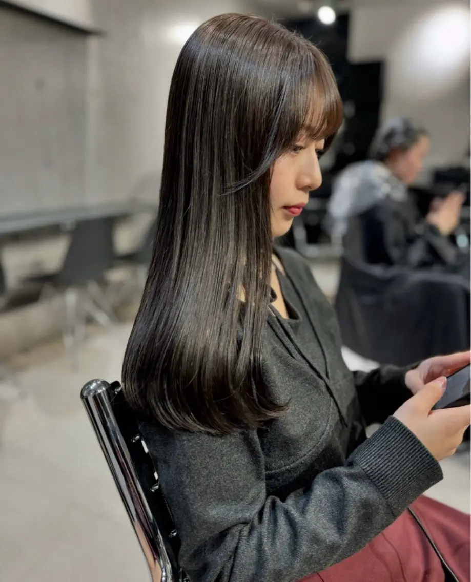 ロング カラー パーマ ヘアアレンジ カット ヘアカラー トリートメント ヘアセット 透明感/オリーブ/ グレージュ/YUKAのヘアスタイル