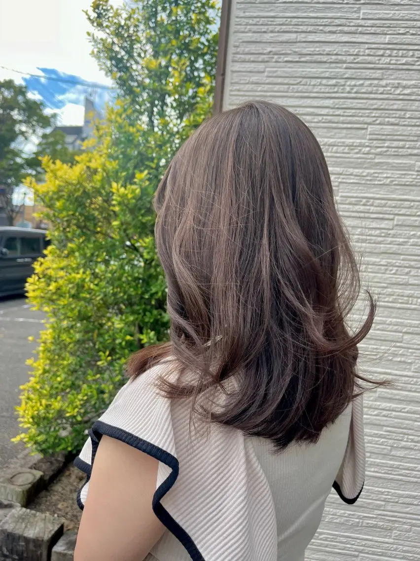 セミロング 🎀OJIMA 🤍ピンクカラー🎀のヘアスタイル