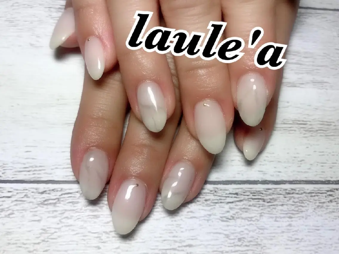 ネイル Rグループ felizのネイルデザイン