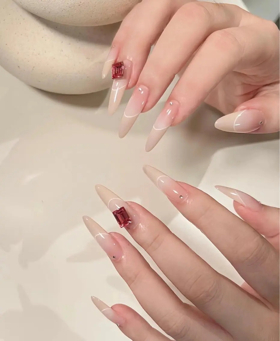ネイル July Nailのネイルデザイン