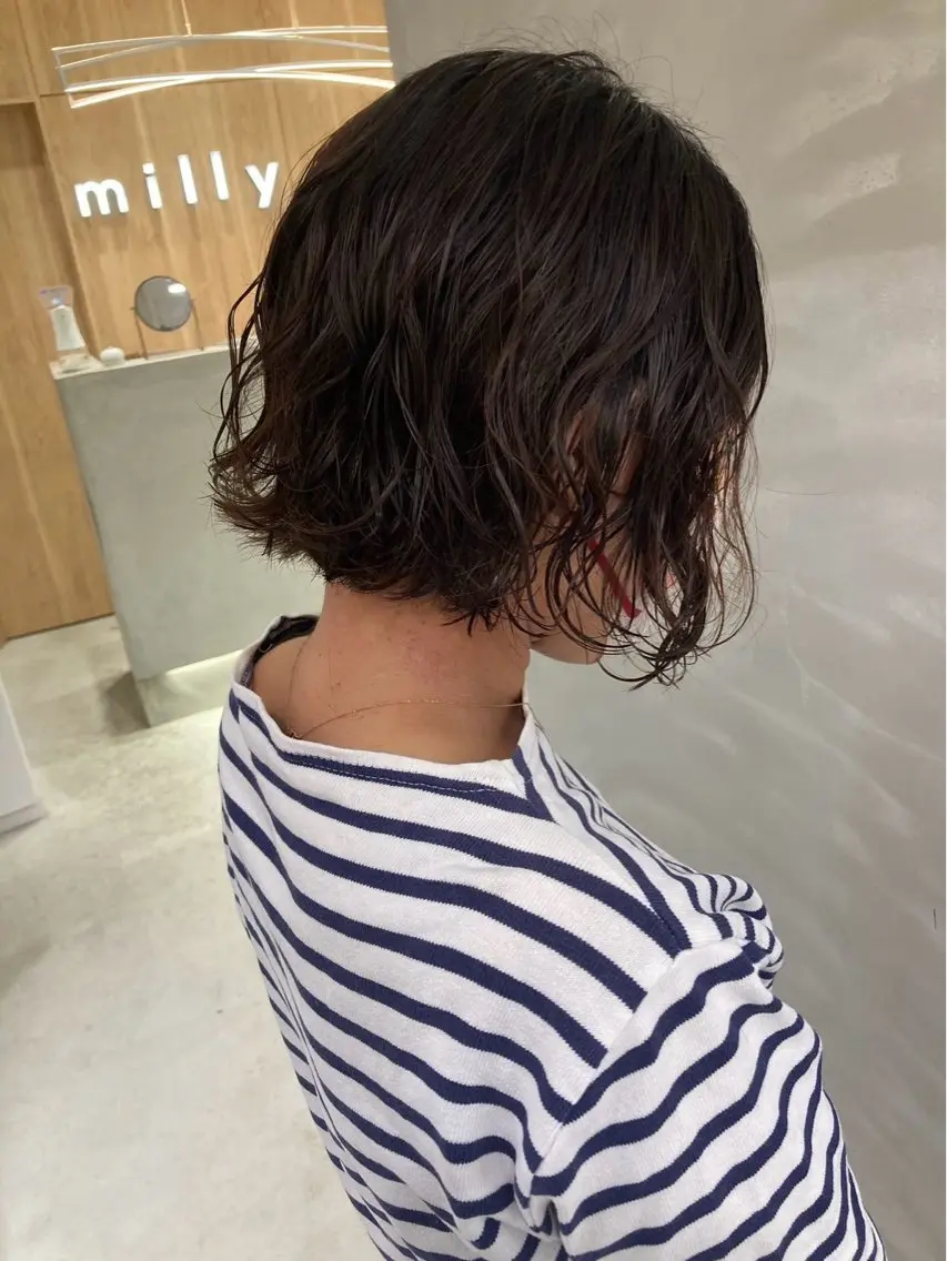 ミディアム パーマ ミディアムパーマ カット ヘアカラー 室谷 ゆりあのヘアスタイル