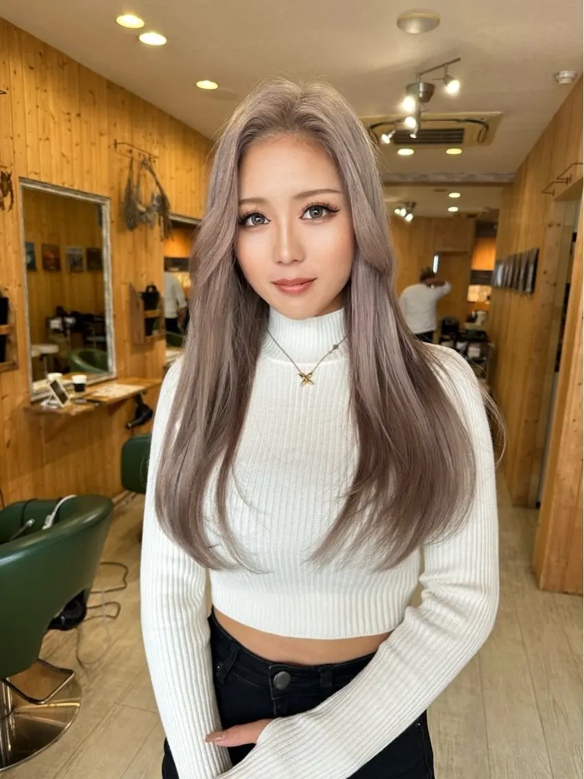 ロング カット ヘアカラー 韓国レイヤー外国人風 透明感カラー髪質改善のヘアスタイル
