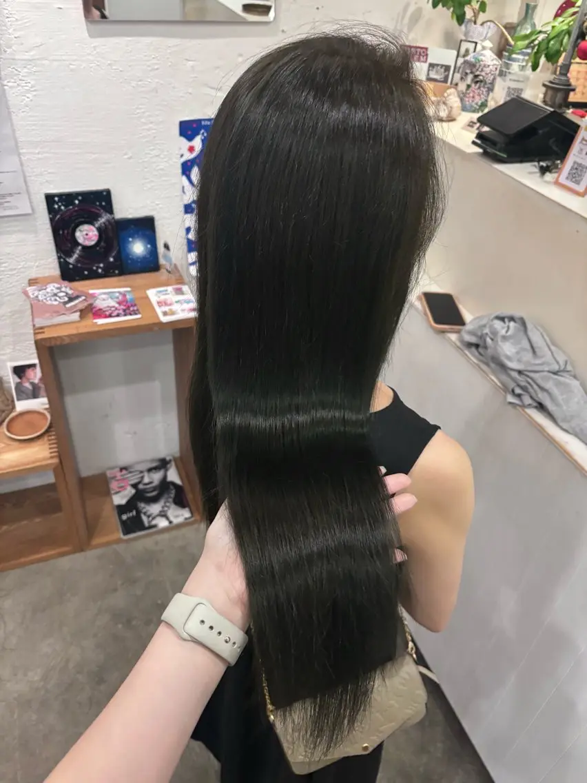 カラー 透明感カラー グレージュ オリーブグレージュ オリーブグレー ヘアカラー トリートメント ヘッドスパ 🎀透明感カラー🎀 Yurinoのヘアスタイル
