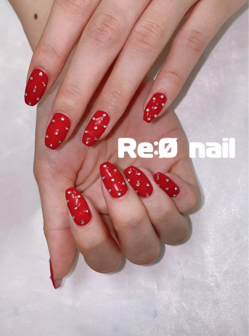 ネイル 赤色 ハンドネイル Re:Ø nail 🩵TSUJIのネイルデザイン