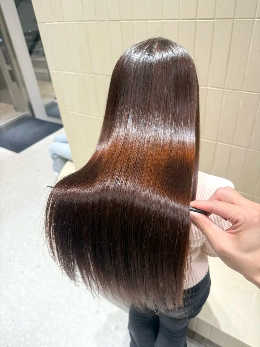 ロング カラー パーマ ヘアアレンジ ブリーチ 伸ばしかけ 髪質改善 縮毛矯正 ストレートパーマ ヘアカラー 縮毛矯正 トリートメント 縮毛矯正/髪質改善/ ブリーチ毛/木元渓太のヘアスタイル