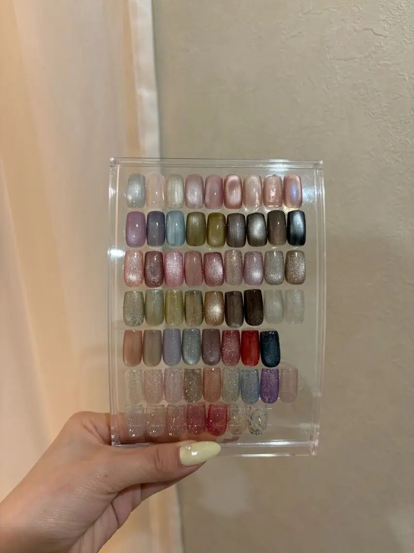 ネイル フラッシュネイル マグネットネイル ワンカラーネイル ハンドネイル atelier moiのネイルデザイン