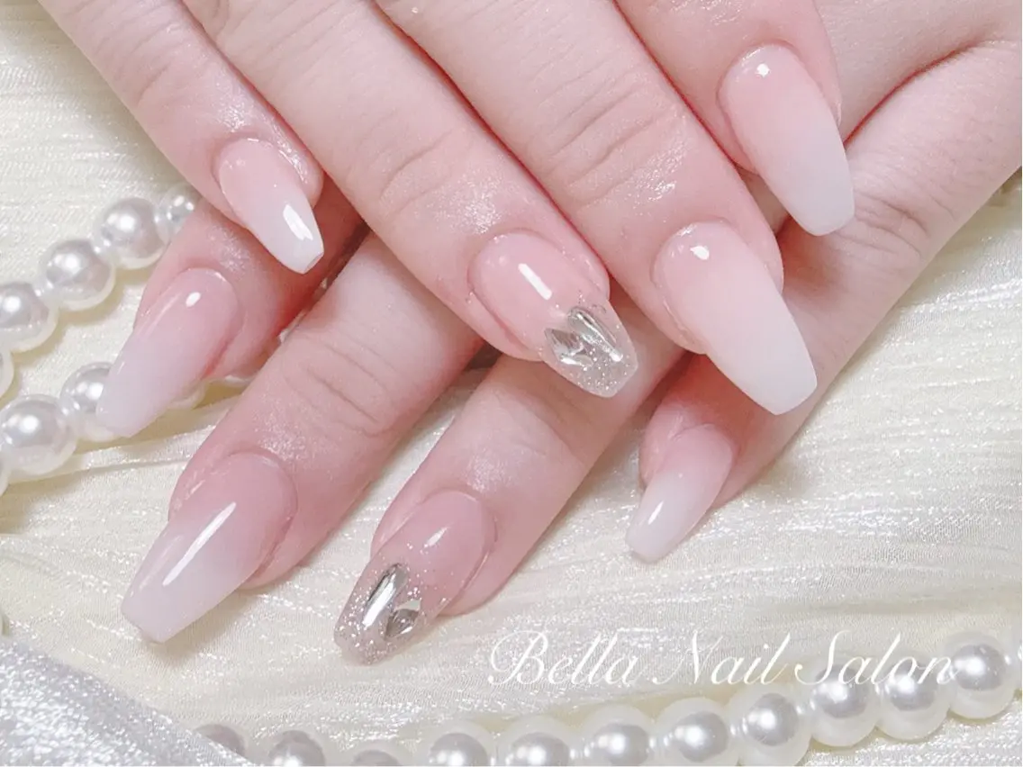 ネイル ハンドネイル Bella Nail Salonパラジェルのネイルデザイン