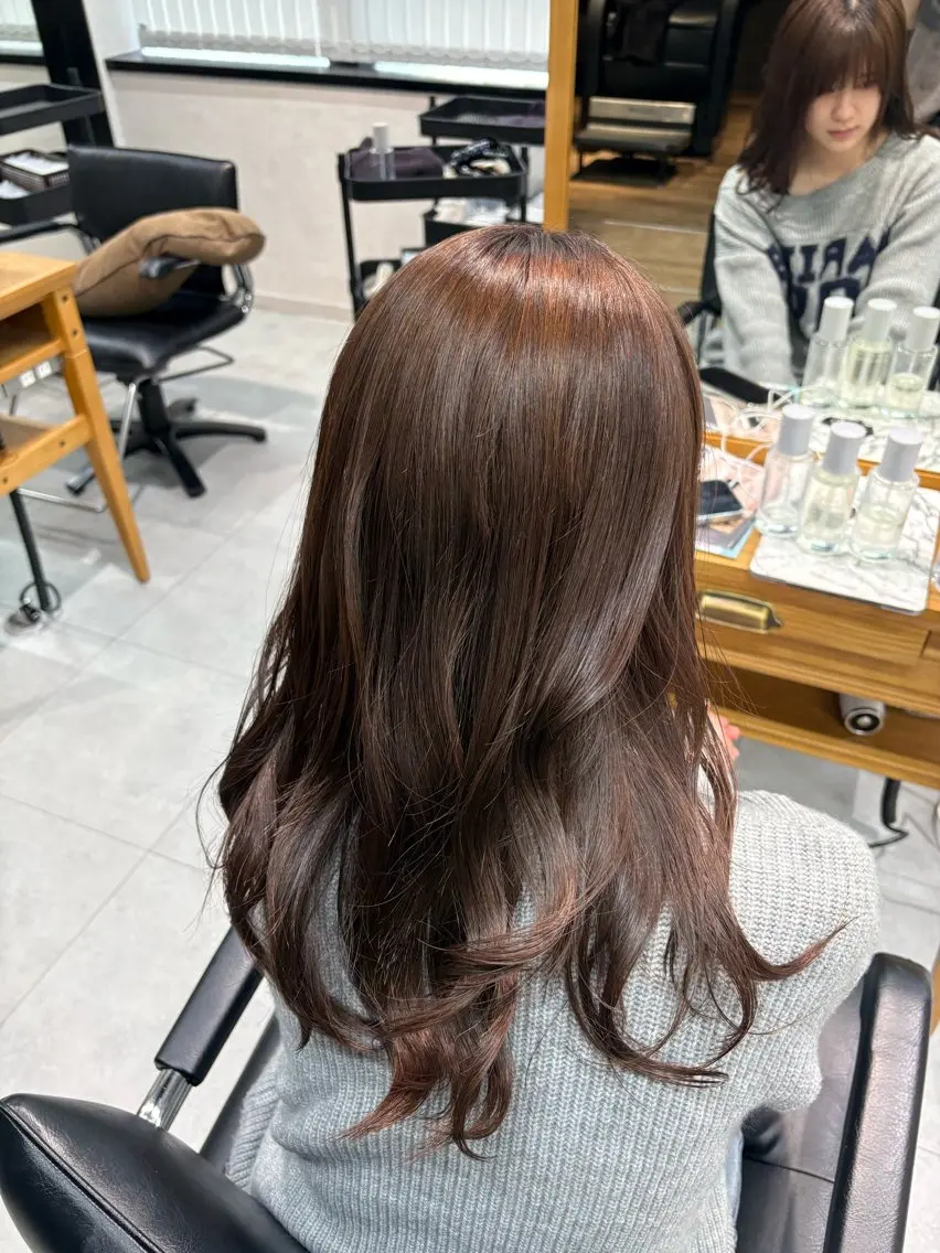 セミロング 髪質改善 縮毛矯正 トリートメント 酸熱トリートメント ヘアカラー カラーモデル募集 ✨🤍モモハ🤍✨のヘアスタイル