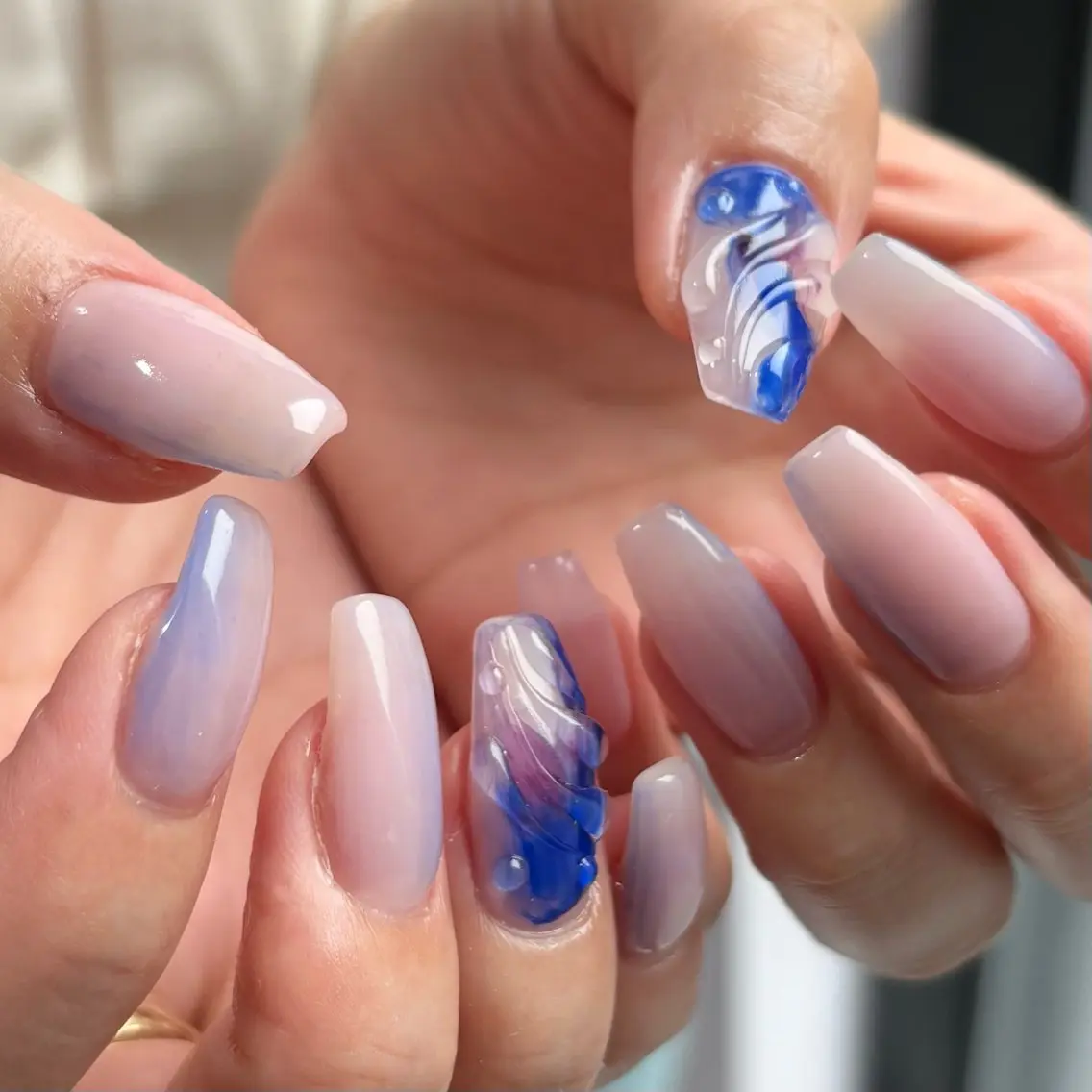 セミロング ハンドネイル Clala Ayumiのネイルデザイン