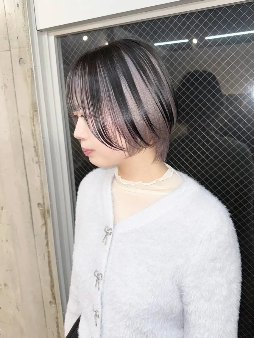 ショート カラー ヘアカラー トリートメント lani ブリーチ /ダブルカラーのヘアスタイル