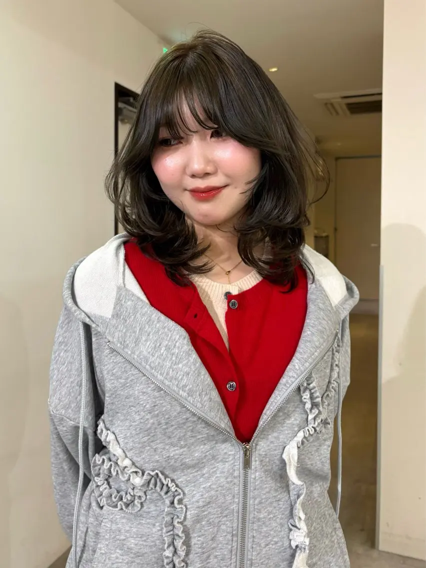 ミディアム カラー ブリーチ ダブルカラー ブリーチなしカラー カット ヘアカラー mizuki/ピンク ベージュ.レイヤーのヘアスタイル