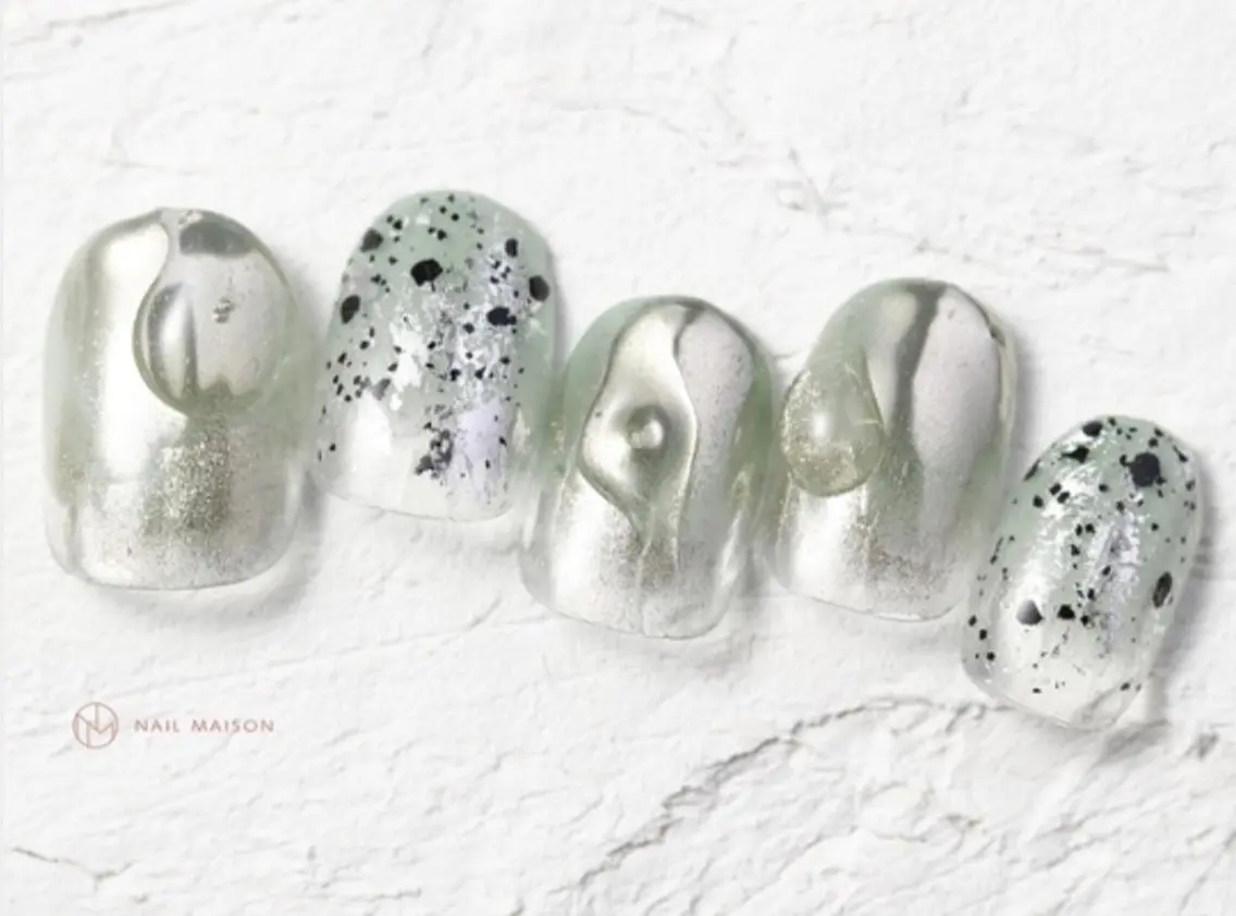 ネイル i nails 横浜WESTのネイルデザイン